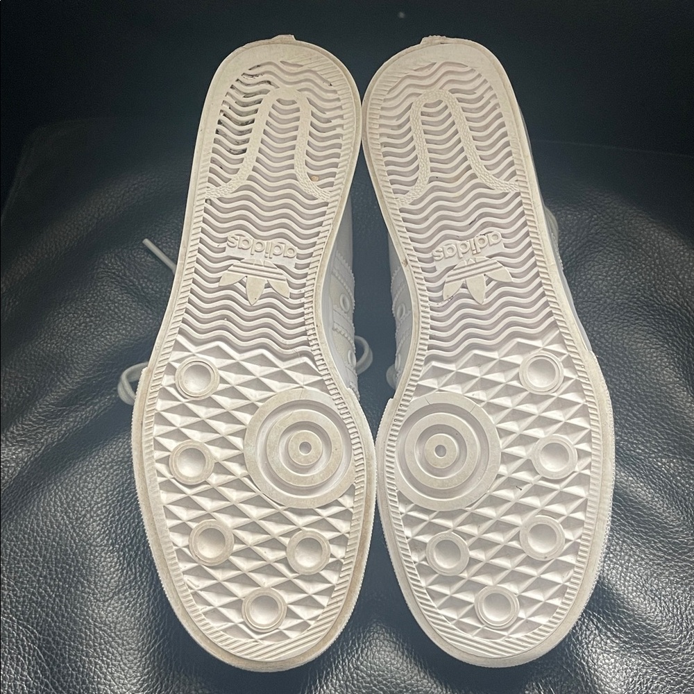 adidas Women’s White Nizza Platform Sneaker - Picture 8 of 16